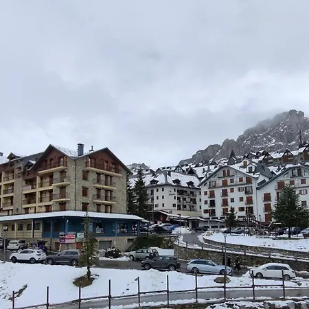 Montesqui Formigal, Exclusivo ático Con Vistas A Pistas, Guardaesquis Y Garaje * Formigal