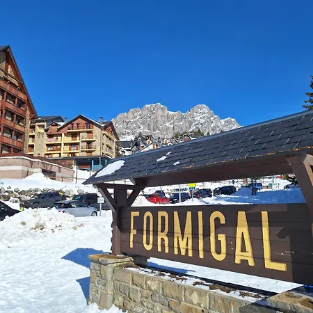 Montesqui Formigal, Exclusivo Atico Con Vistas A Pistas, Guardaesquis Y Garaje Formigal