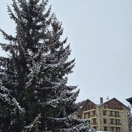 Διαμέρισμα Montesqui Formigal, Exclusivo Atico Con Vistas A Pistas, Guardaesquis Y Garaje *