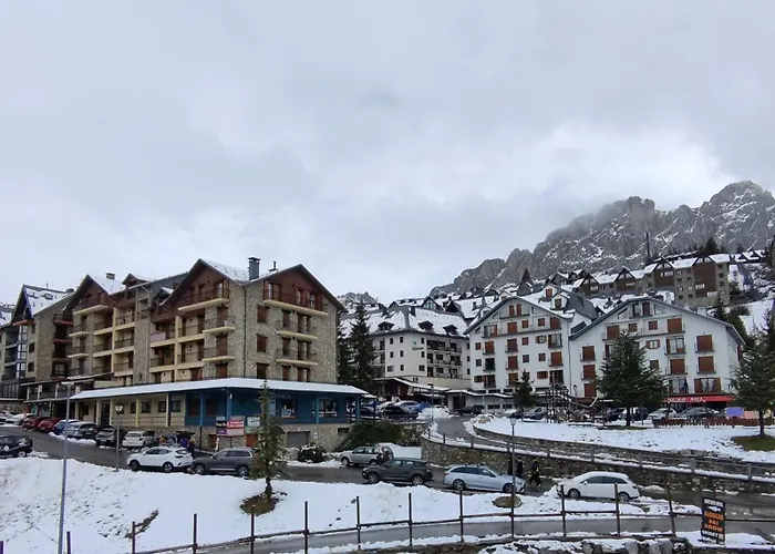 Montesqui Formigal, Exclusivo Atico Con Vistas A Pistas, Guardaesquis Y Garaje * Formigal