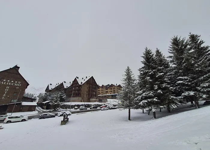 Montesqui Formigal, Exclusivo ático Con Vistas A Pistas, Guardaesquis Y Garaje Formigal