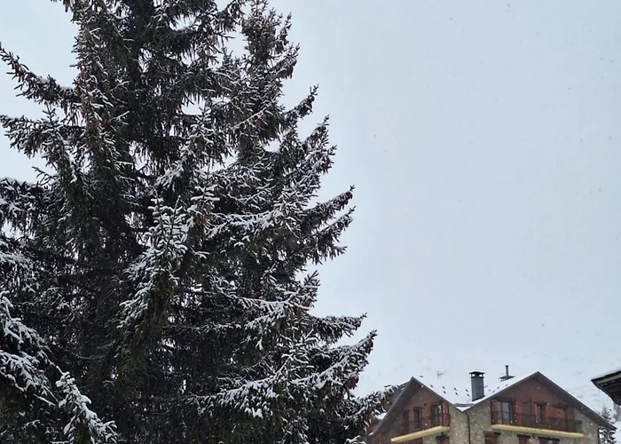 Apartamento Montesqui Formigal, Exclusivo ático Con Vistas A Pistas, Guardaesquis Y Garaje *